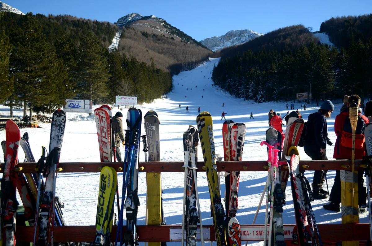 16444095_1846109608991197_1032476410_o