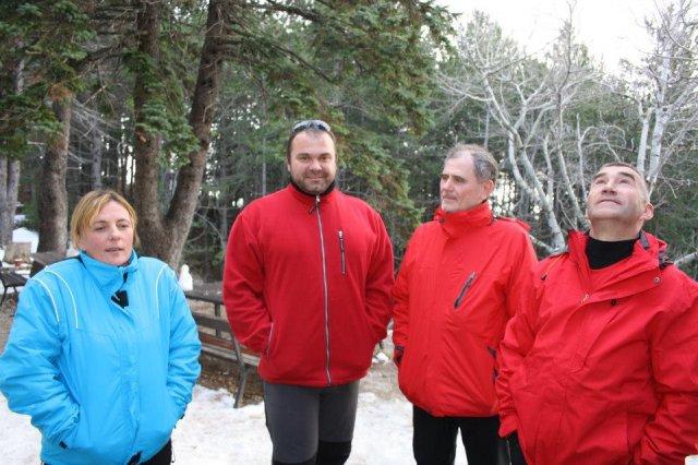 69571_351749821605996_1292911324_n