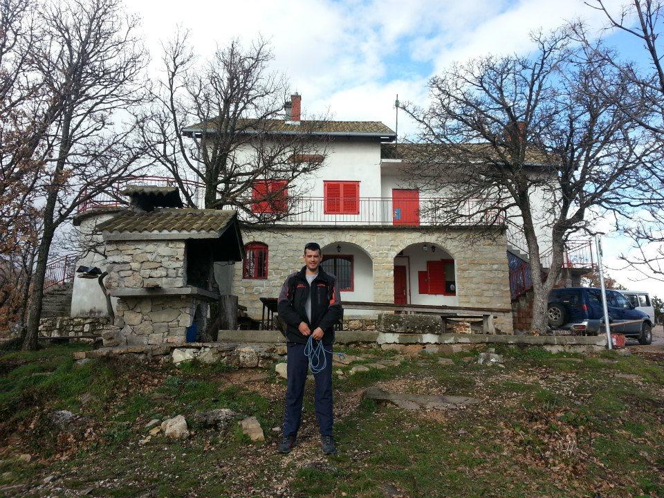 547463_515212641874193_448787279_n