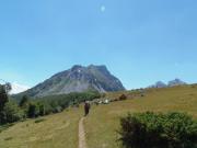 1382046_601048593290597_502564274_n