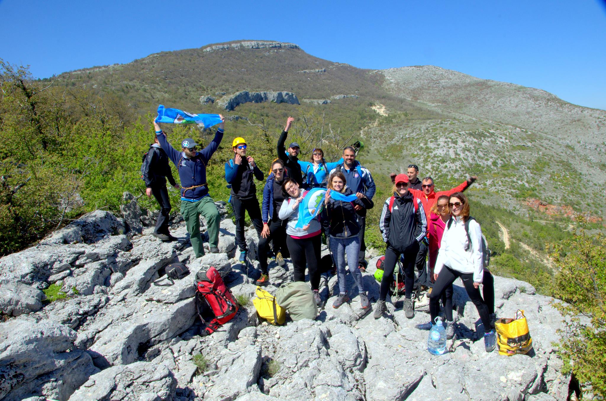 Moš gore, a moš i dole