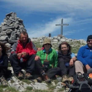 Uspon na Sveto Brdo (Velebit)